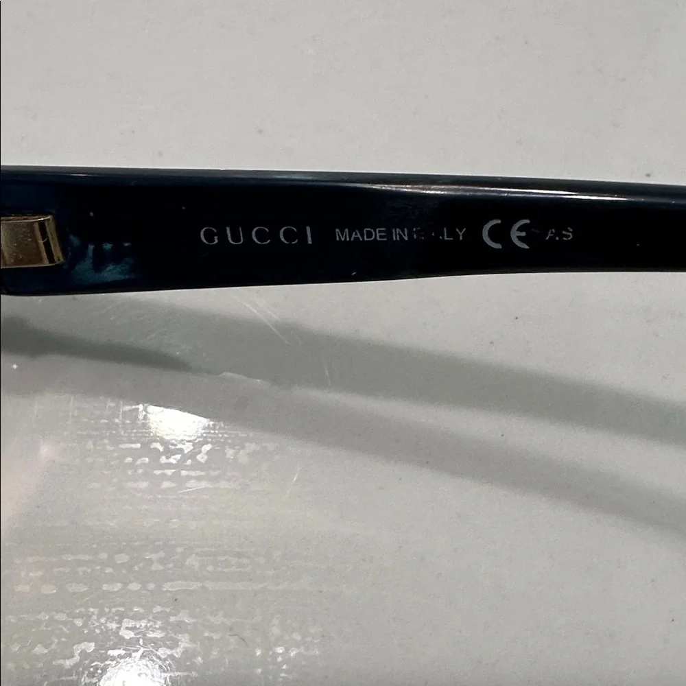 Gucci Blue Temple Tortoiseshell Front presentation Eyeglasses with Gold Logo
